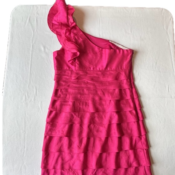 London Times Womens Dress One Shoulder Fuchsia Pink Tiered Ruffles Knee Length 8 - Picture 6 of 12